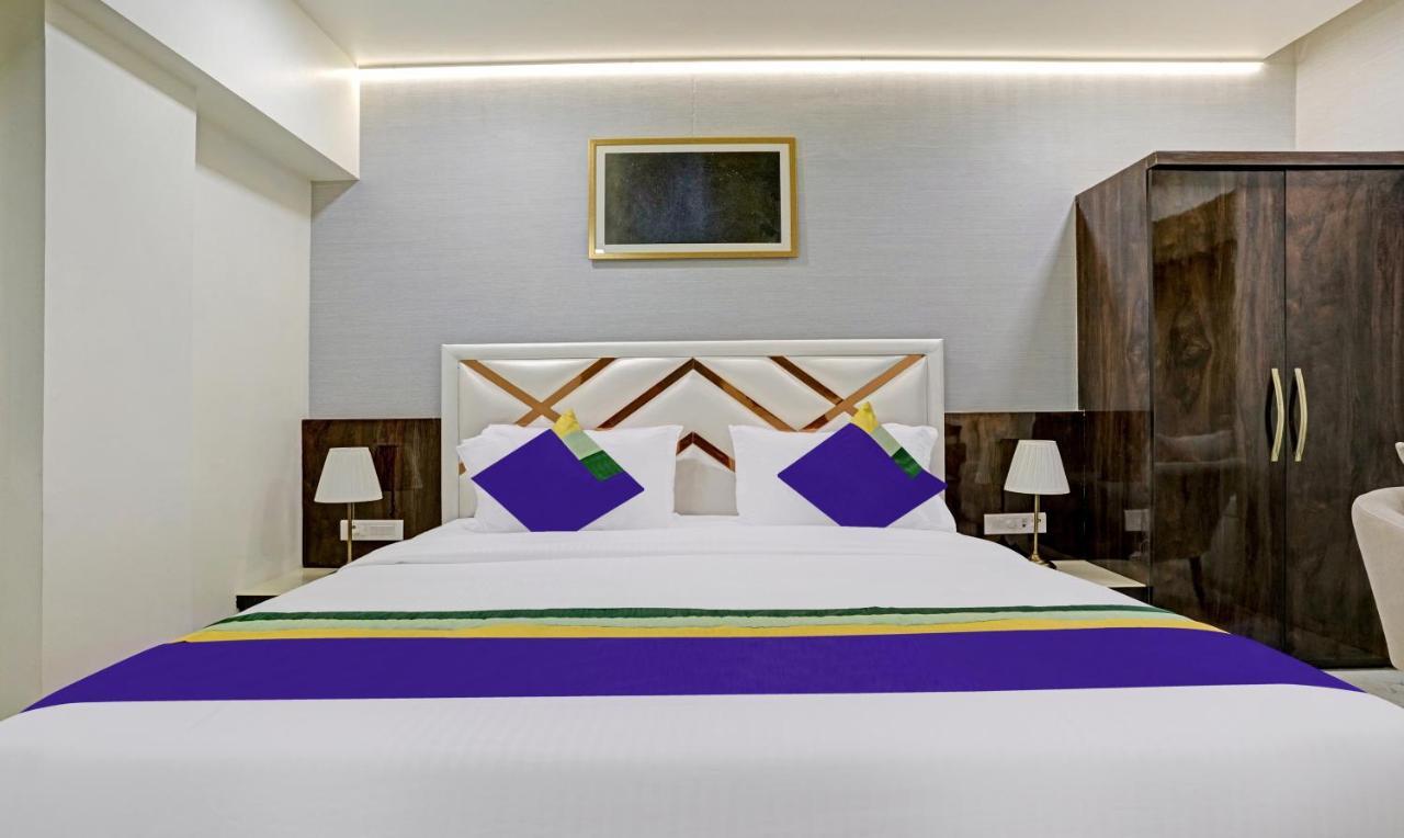 Treebo Premium Golden Bliss Trimurti Nagar Square Nagpur Exterior photo